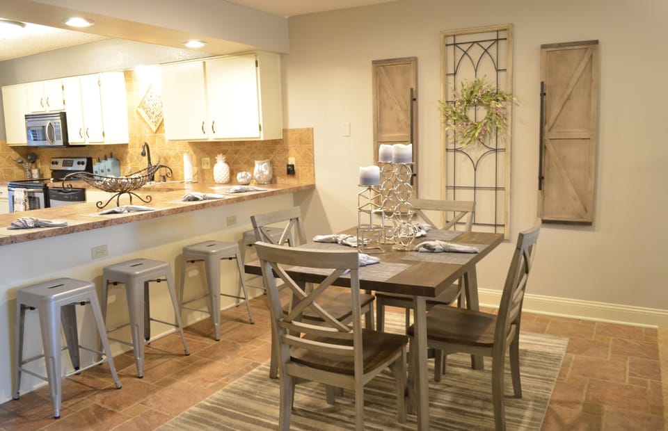 Dining area with seating for 8.