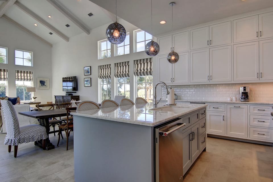1st Floor, Kitchen