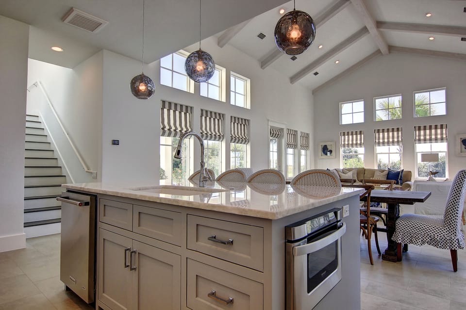 1st Floor, Kitchen