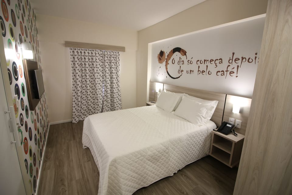 Standard Room, 1 Double Bed with Sofa bed | Minibar, free WiFi, bed sheets