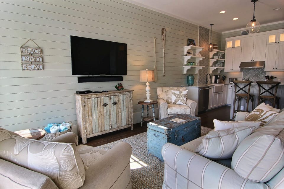 Living Area, 1st Floor - Living Area