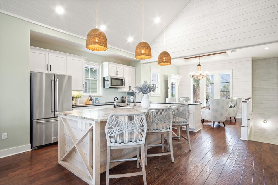 Kitchen, 2nd Floor