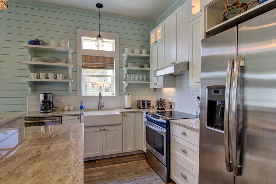Kitchen, 1st Floor