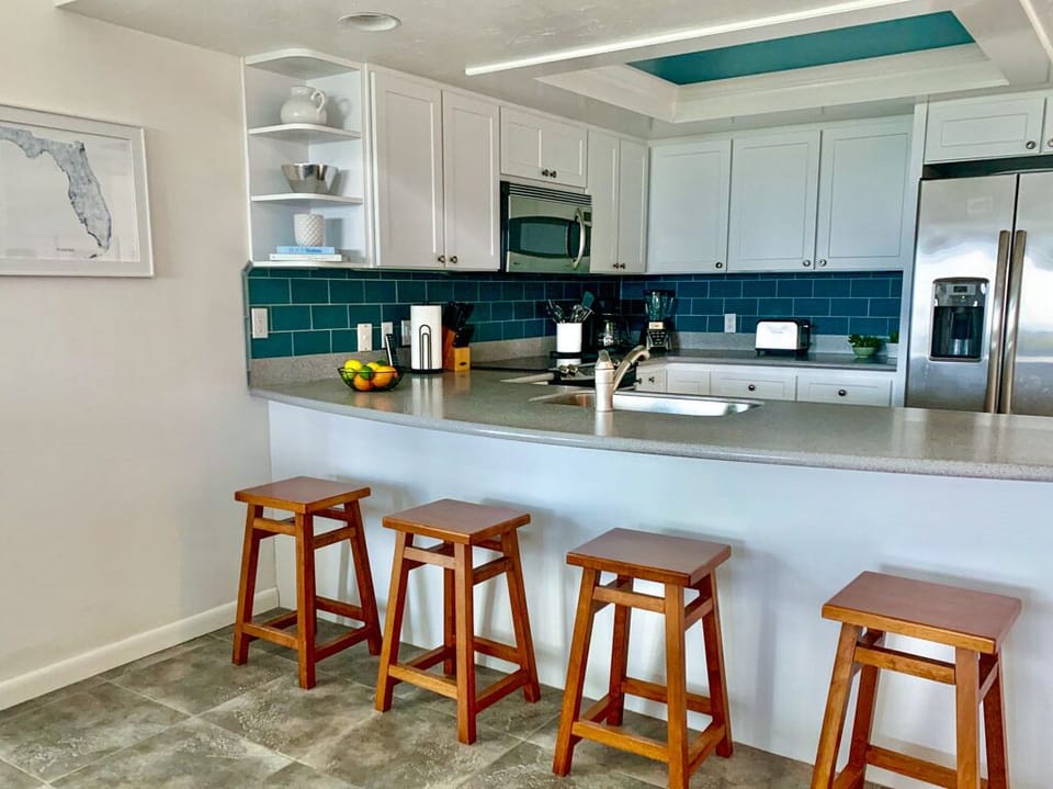 breakfast bar