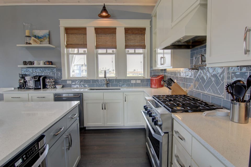 Kitchen, 2nd Floor