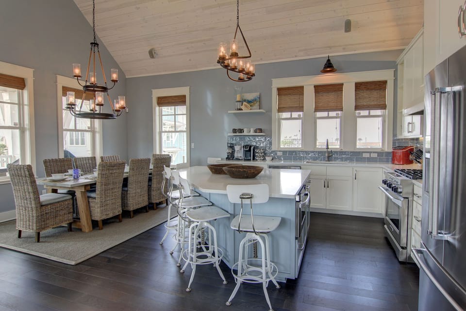 Kitchen, 2nd Floor