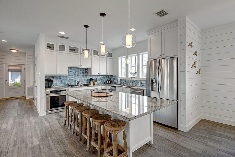 1st Floor, Kitchen