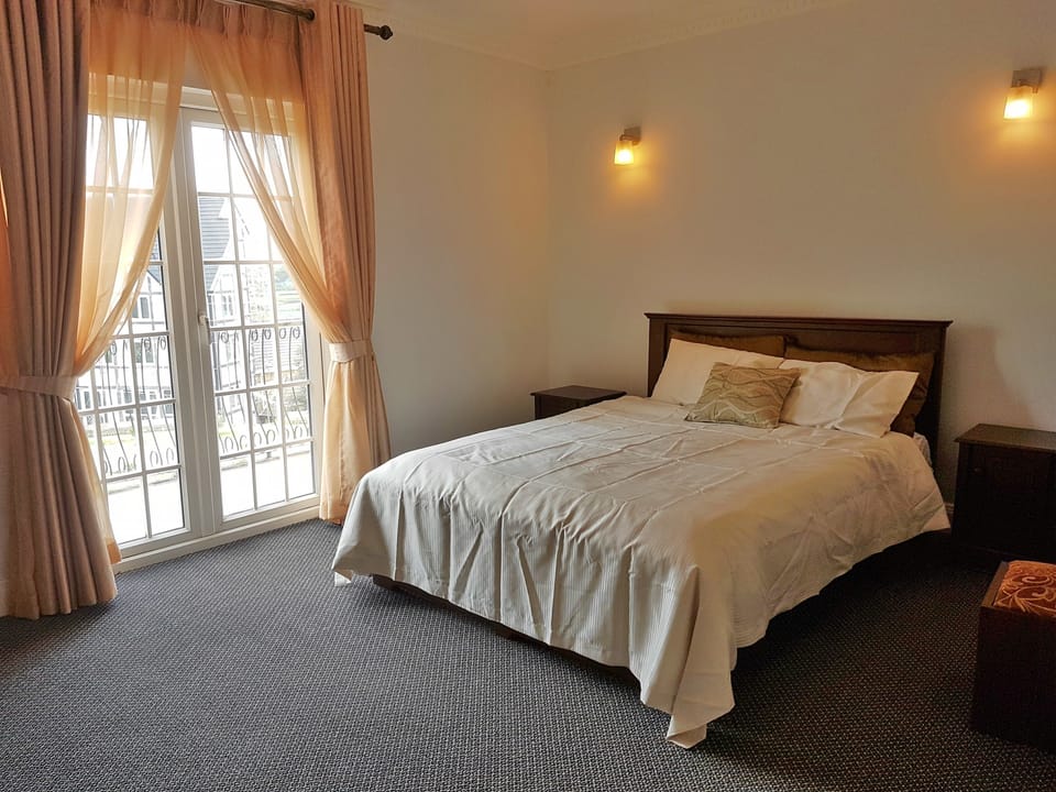 Villa | 1 bedroom, premium bedding, minibar, desk