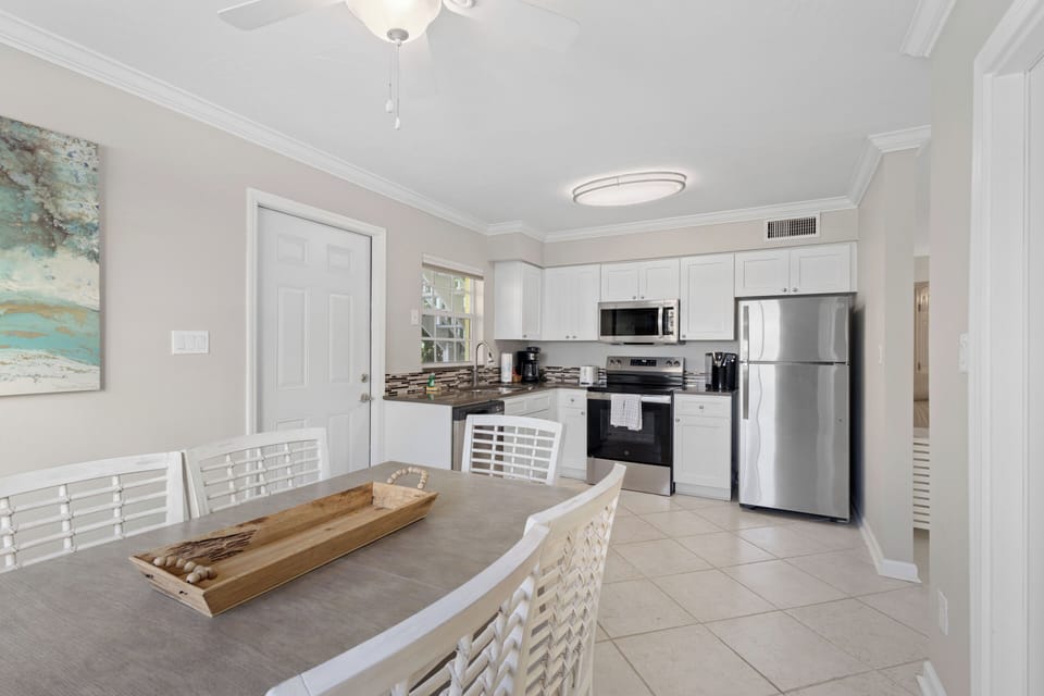 Kitchen/Dining