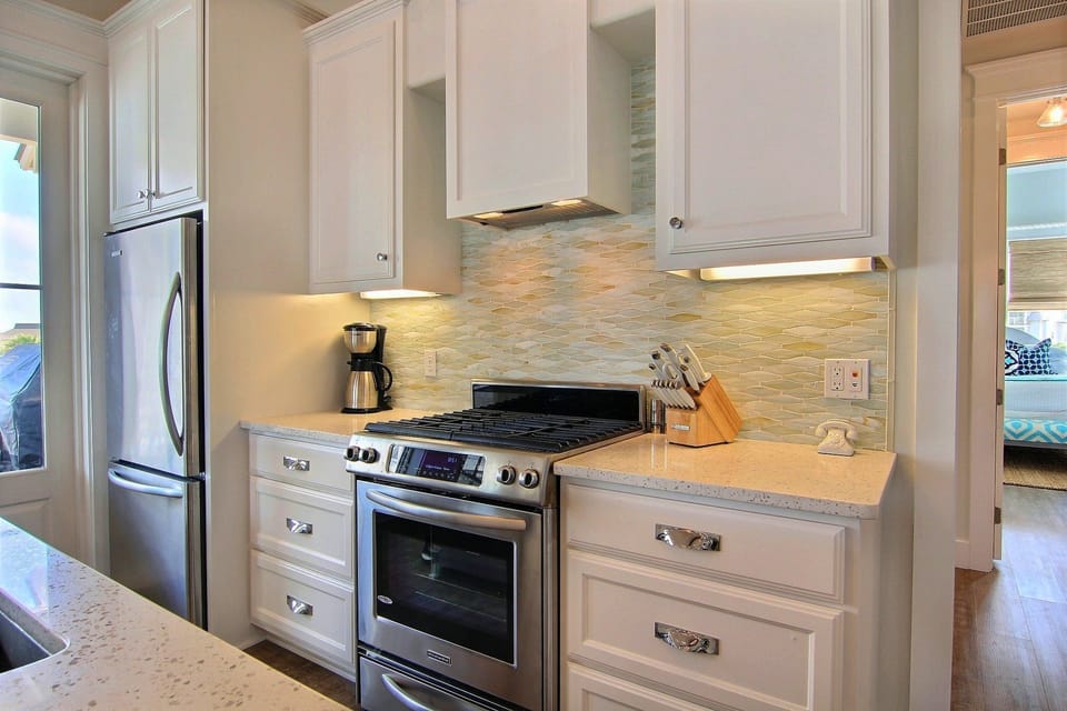 Kitchen, 2nd Floor - Kitchen