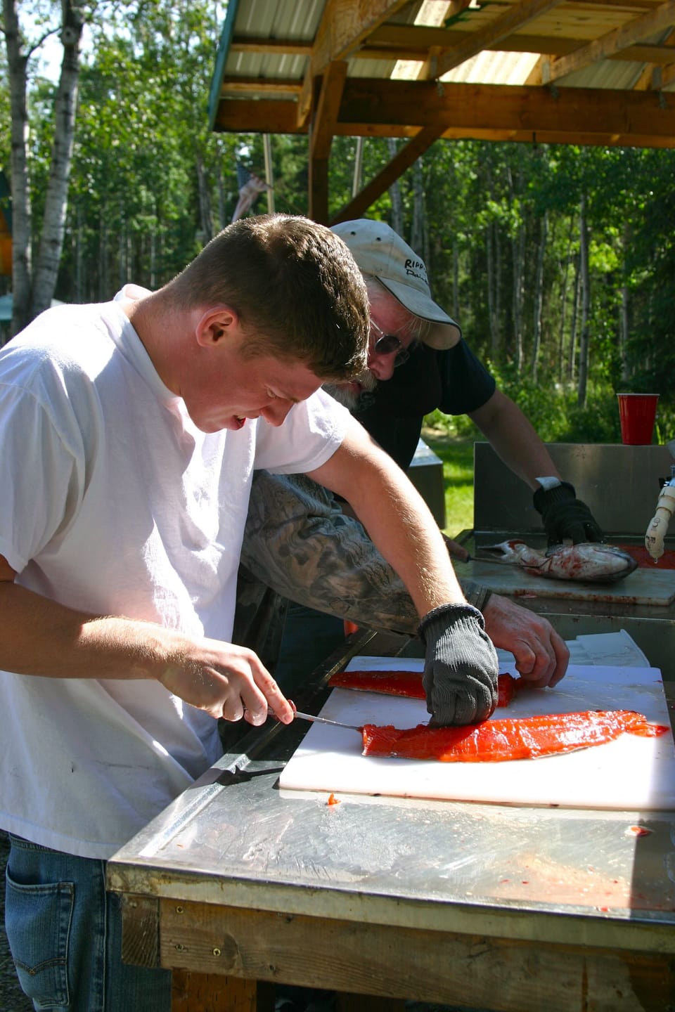 Fish cleaning station