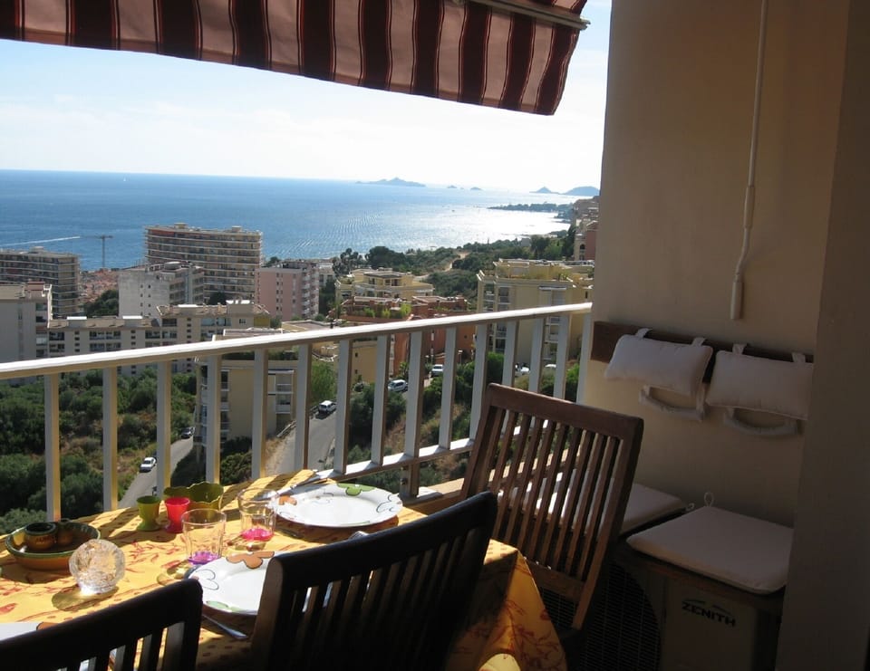 The splendid view on the sea