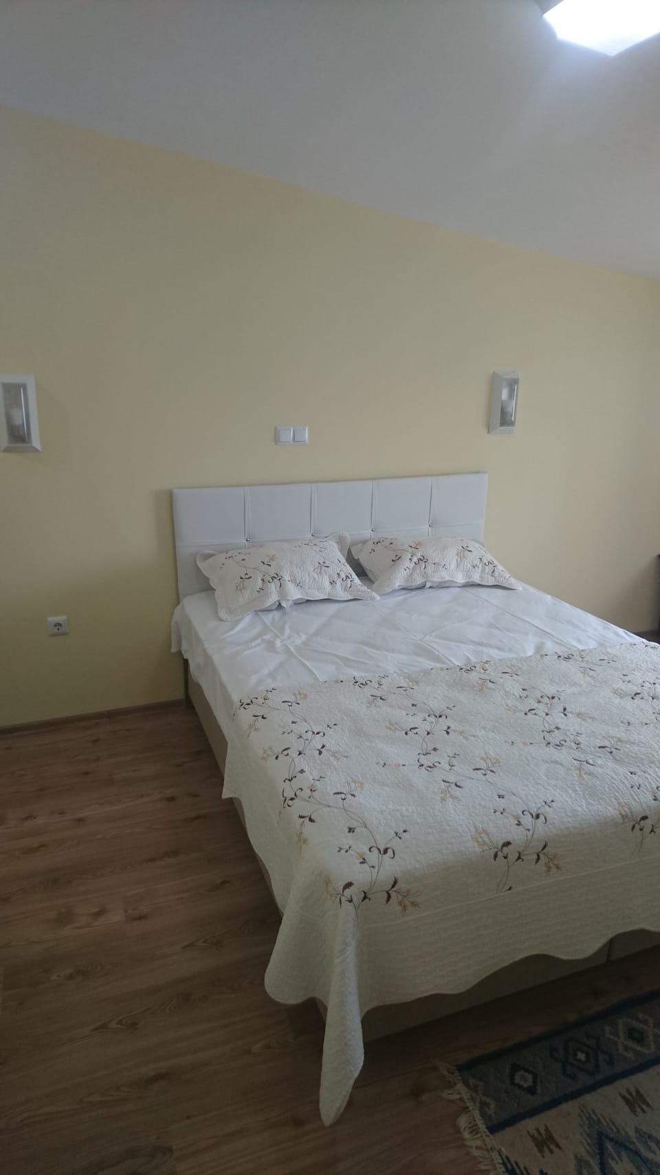Room | Desk, soundproofing, free WiFi, bed sheets