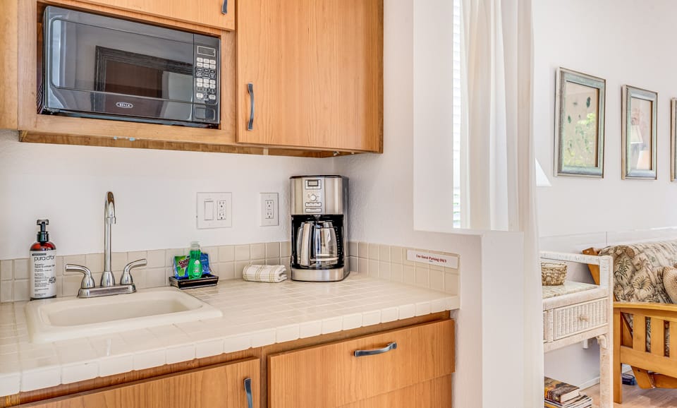 Kitchenette