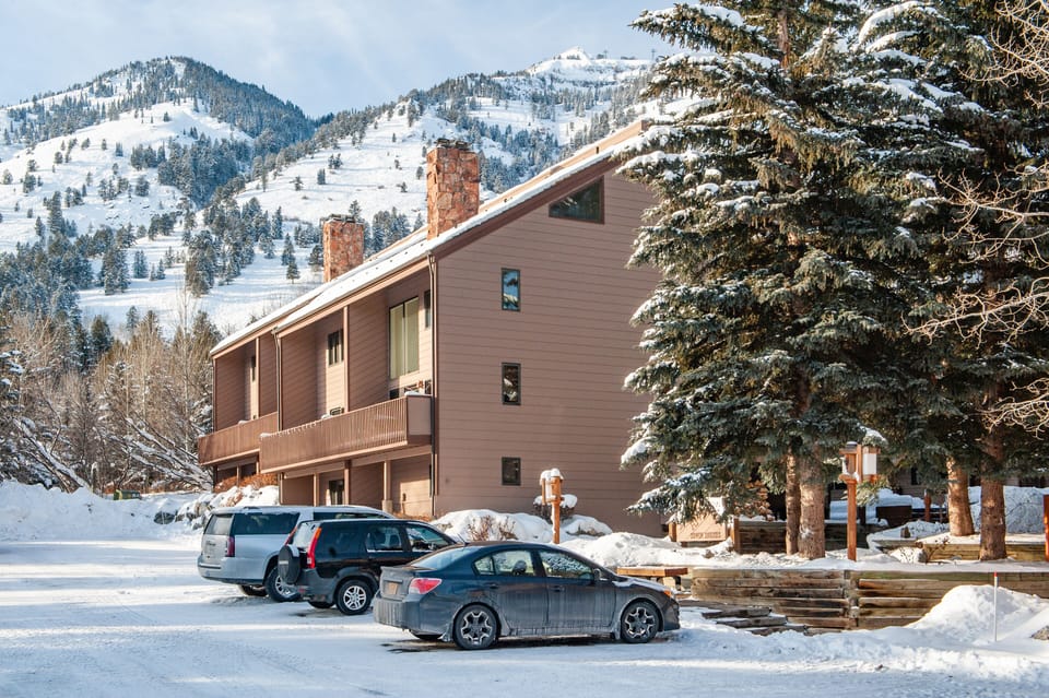 Winter Parking Exterior--1 parking space permitted.