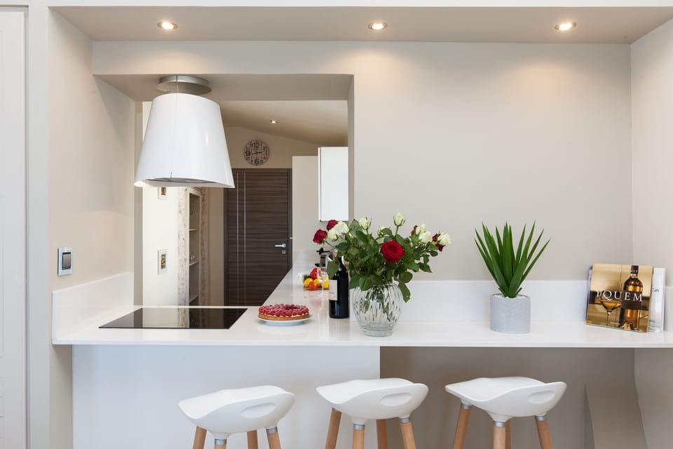 ~ The Kitchen with sea view - Maison MARINA ~ ABSOLUTY ANTIBES