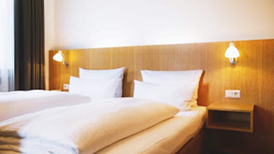 Hotel Alpenblick Garni Hotel in Konstanz