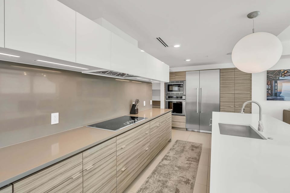 Sky's the Limit - Destin - Kitchen