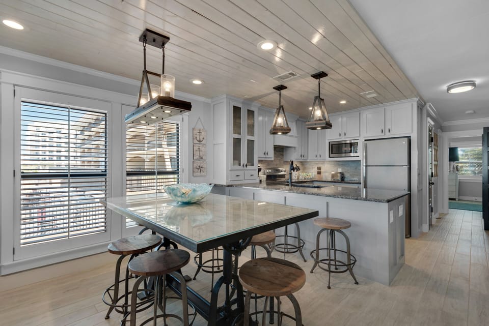 Second Main floor dining area and kitchen