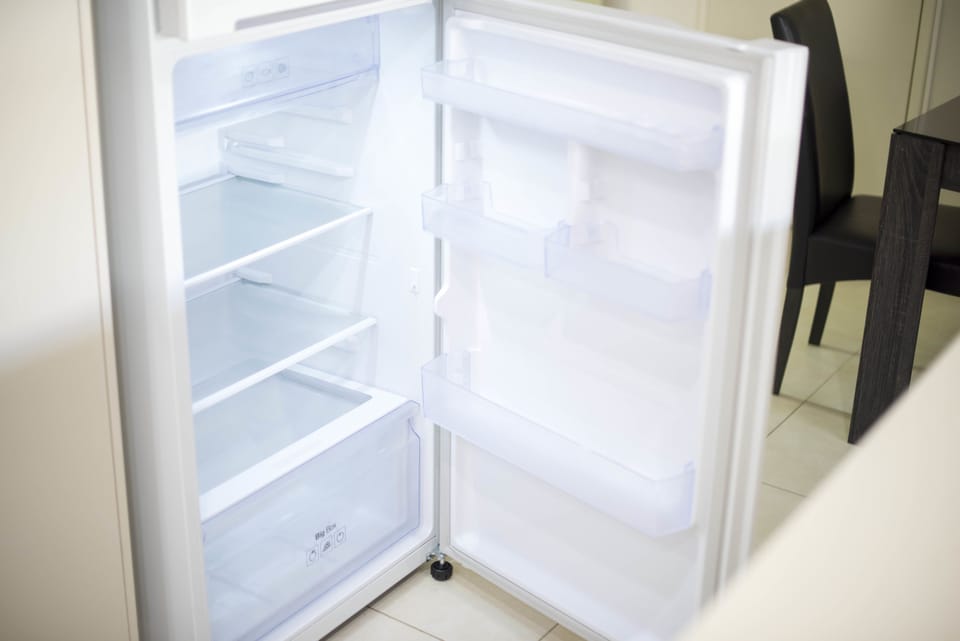 Apartment, 2 Bedrooms | Private kitchen | Full-size fridge, microwave, oven, stovetop