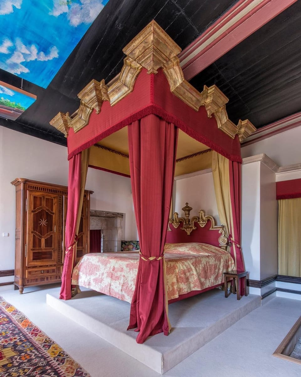 Premium bedding, individually decorated, individually furnished, desk