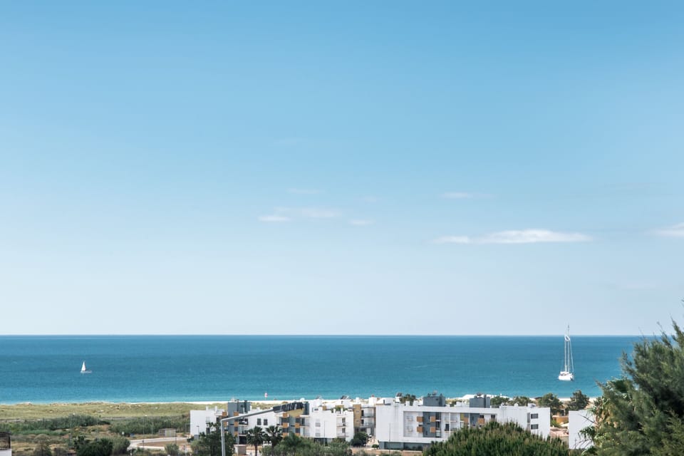 Beach/ocean view