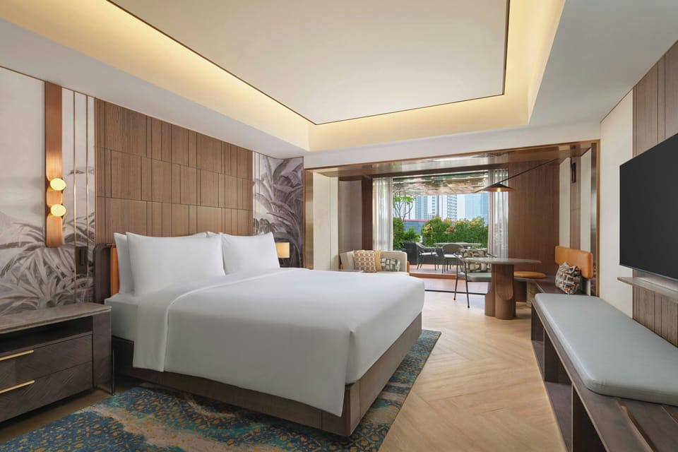 Minibar, in-room safe, desk, blackout drapes