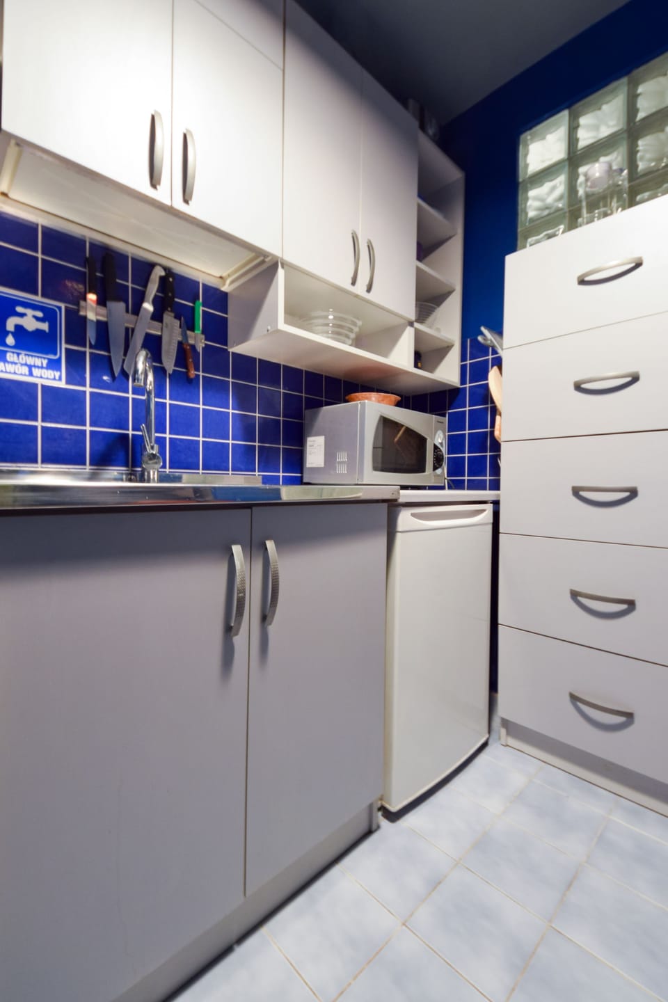 Classic Apartment, 1 Bedroom, Balcony | Private kitchen | Fridge, microwave, stovetop, dishwasher