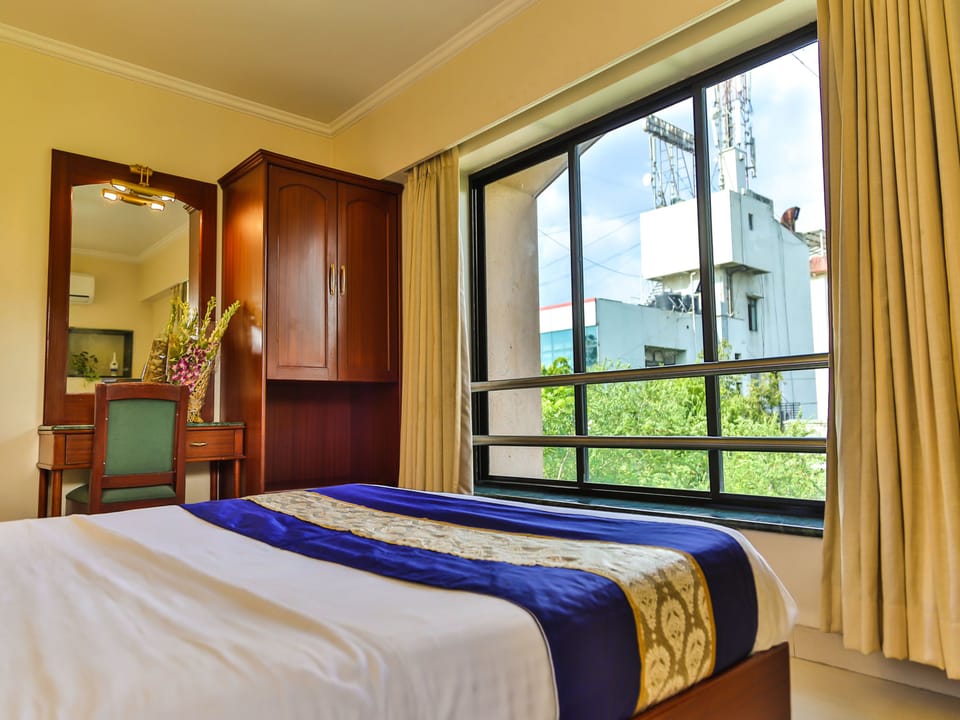Executive Double Room | Free WiFi