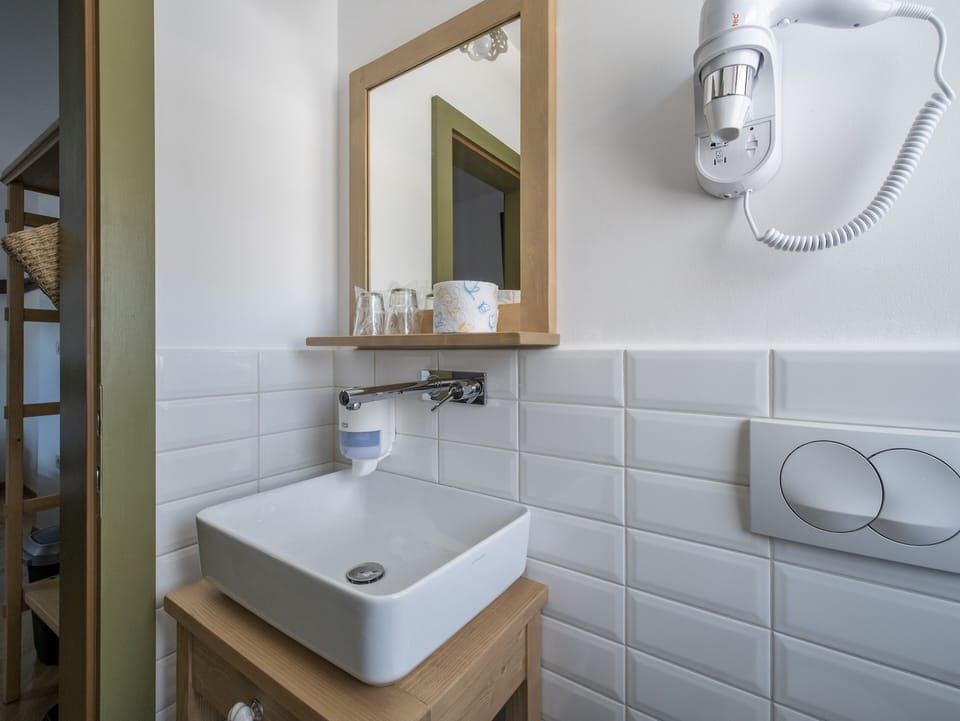 Double Room | Bathroom | Hair dryer, towels