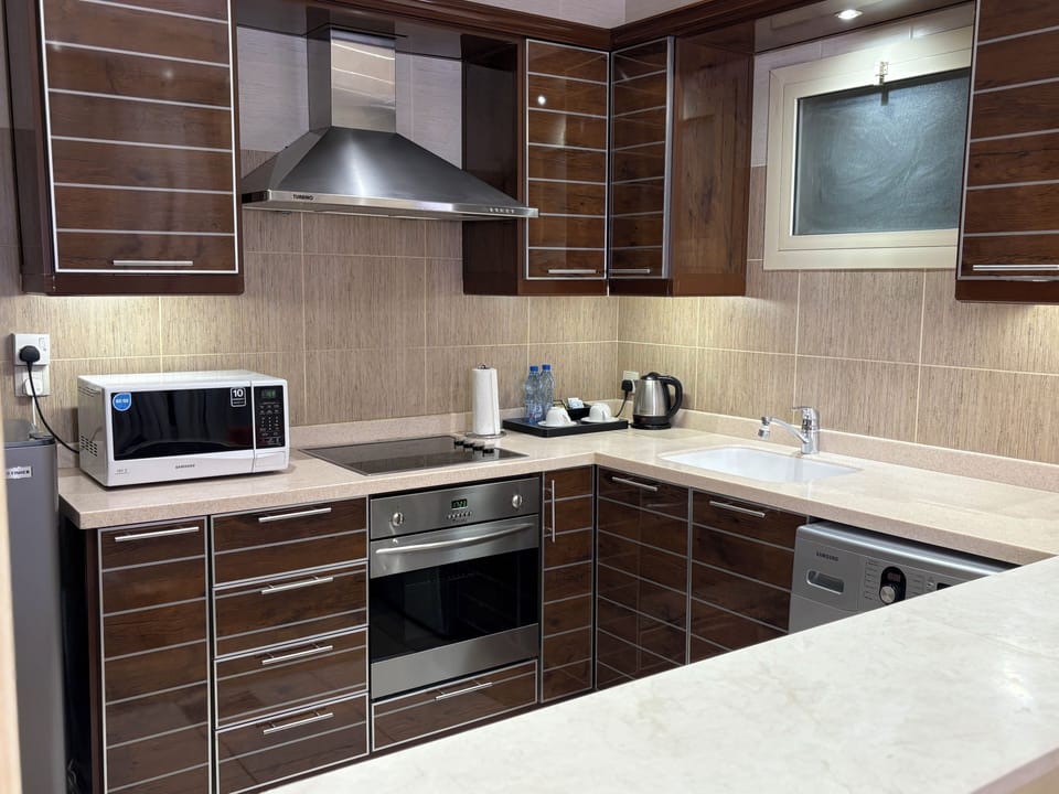 Apartment, One bedroom | Private kitchen