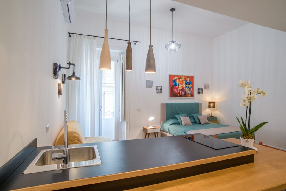 Quadruple Room | Private kitchenette | Electric kettle