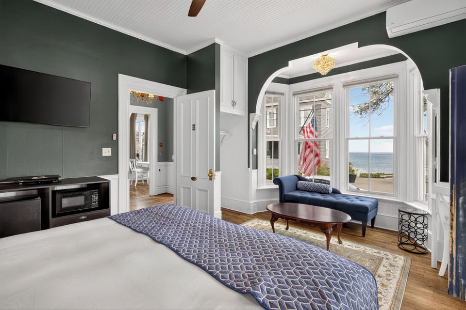 (Room #2) 1 King Bed, Private Bathroom, Harbor View | View from room