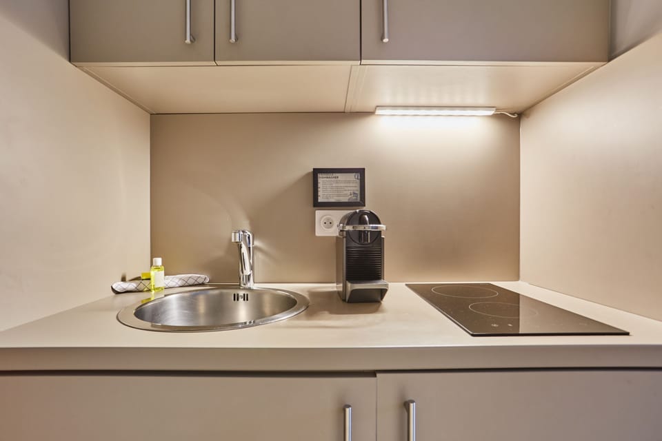 Private kitchenette