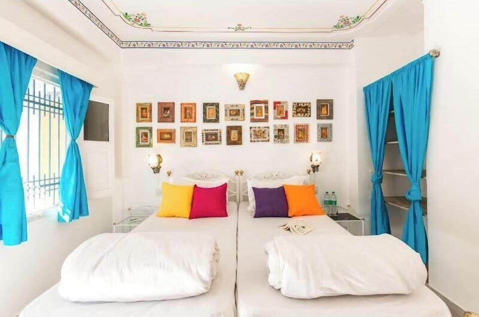 Deluxe Private AC Room with Ensuite Bathroom | Egyptian cotton sheets, premium bedding, in-room safe