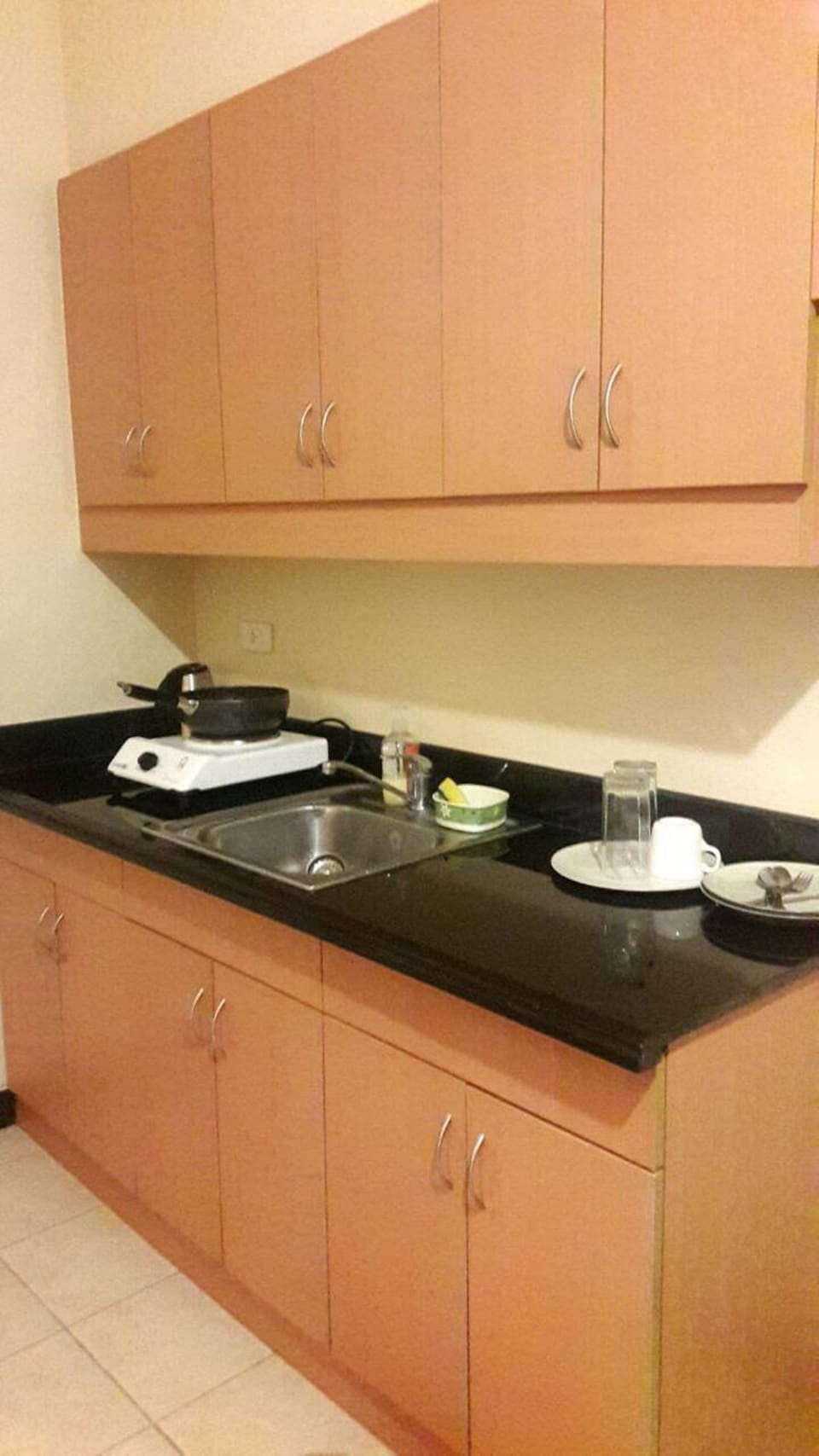 Studio | Private kitchenette | Full-size fridge, microwave, stovetop, electric kettle