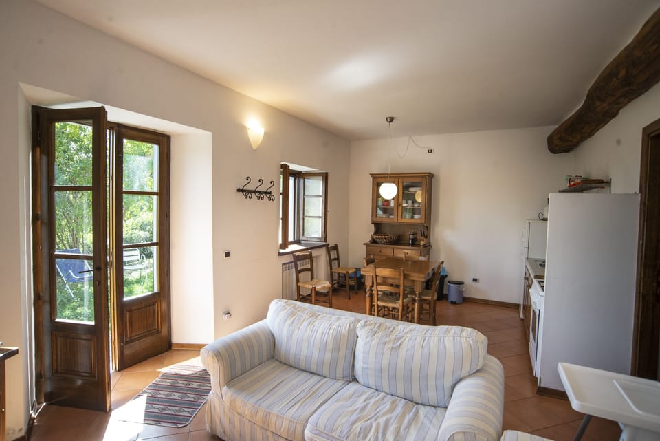 Apartment, 2 Bedrooms, Accessible, Valley View | Iron/ironing board, bed sheets