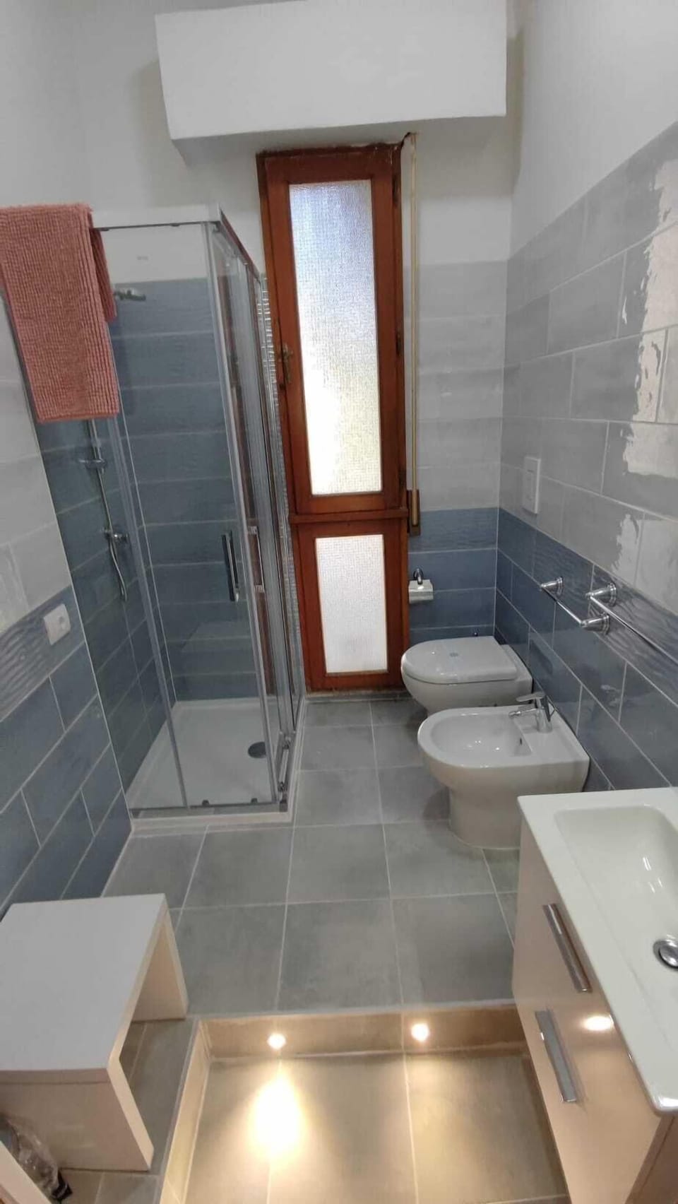 Traditional Room, 1 Bedroom, Sea View | Bathroom shower