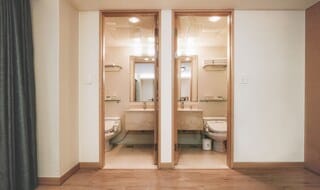 Room (Ondol) | Bathroom | Free toiletries, hair dryer, slippers, bidet