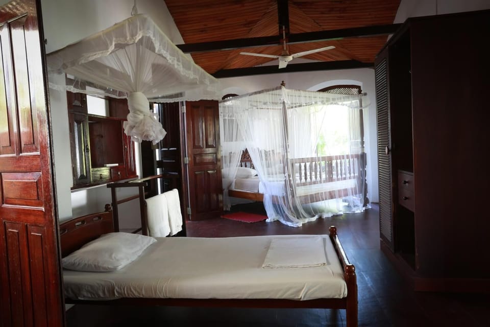 Desk, rollaway beds, free WiFi, wheelchair access