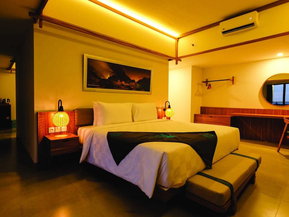 Fabulous Room | Minibar, in-room safe, desk, free WiFi