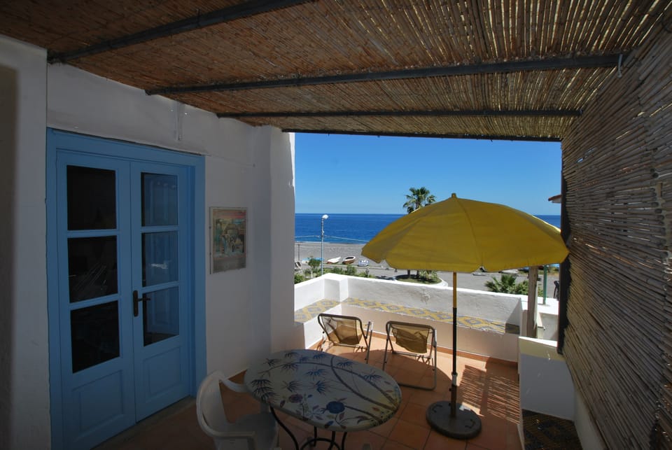 Studio | Terrace/patio