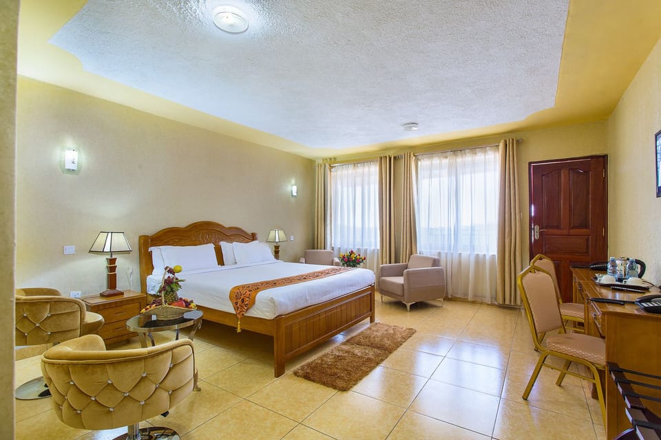 Deluxe Room | In-room safe, desk, free WiFi