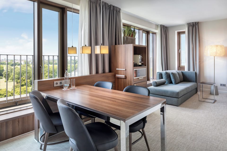 The Level Executive Suite with Lounge Access | Desk, laptop workspace, blackout drapes, soundproofing