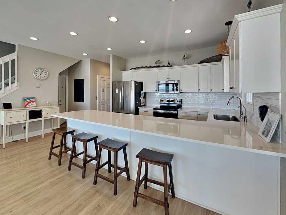 Breakfast Bar Seating for Four
