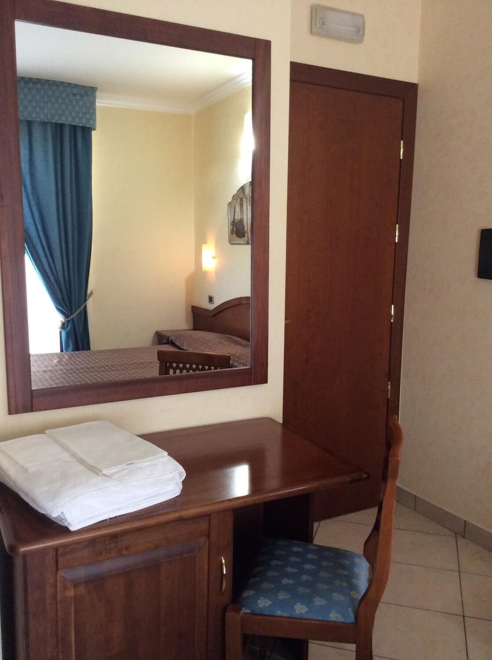Minibar, in-room safe, desk, soundproofing