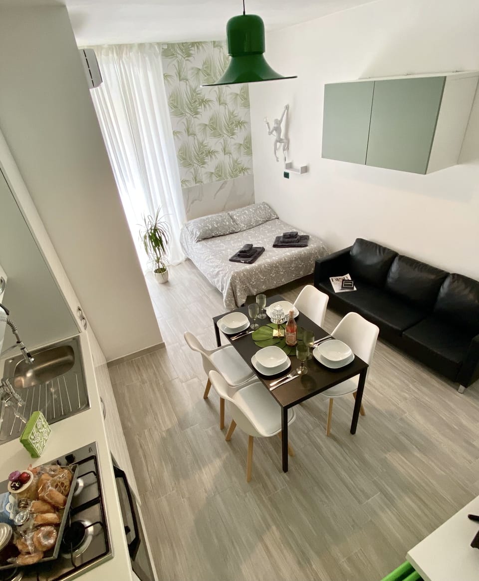 Panoramic Duplex, 1 Bedroom | WiFi (free), bed sheets