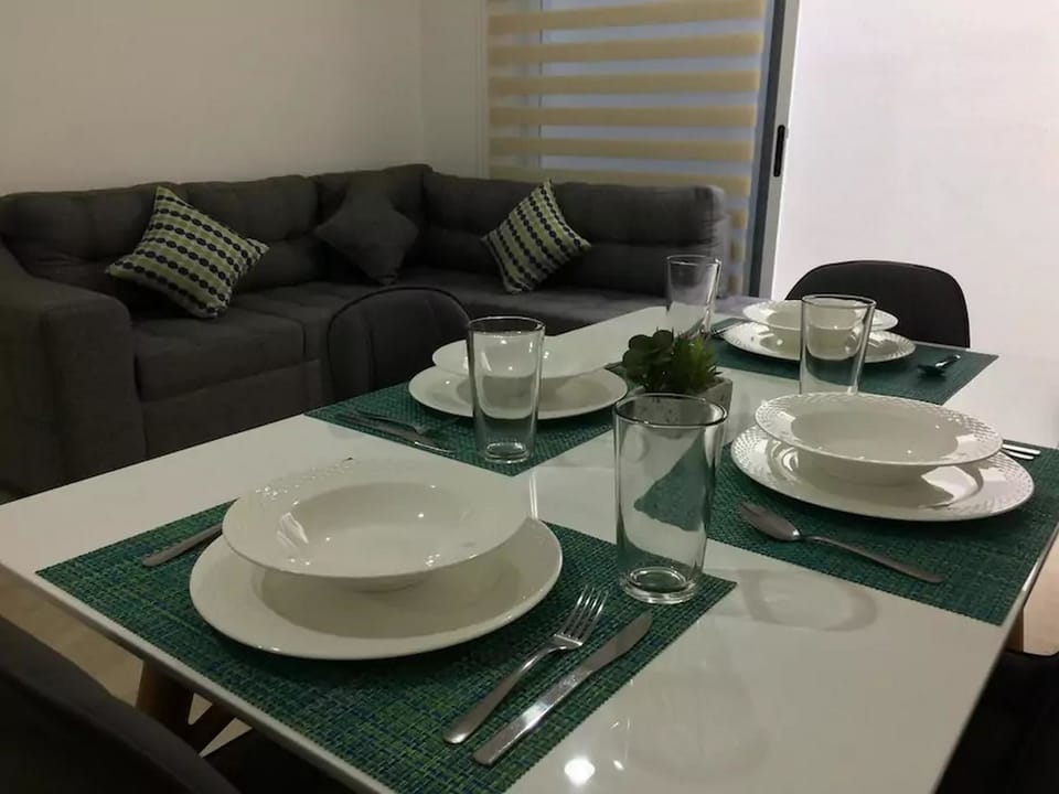 Family Townhome, 2 Bedrooms | Private kitchen | Full-size fridge, microwave