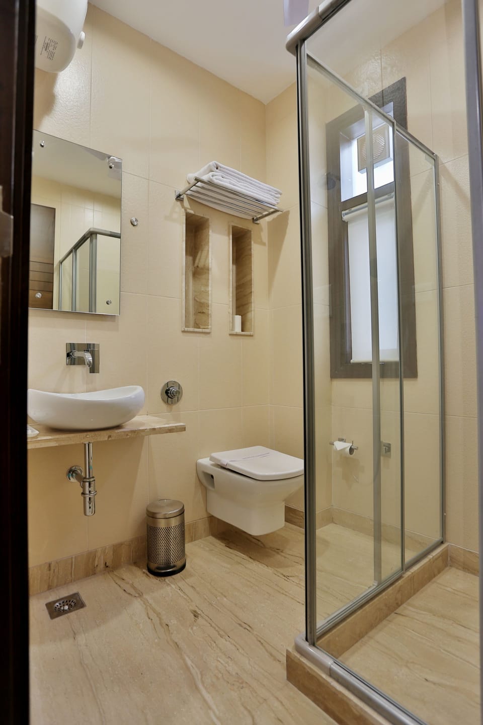 Shower, free toiletries, slippers, towels