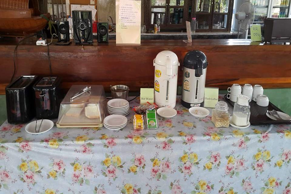 Daily continental breakfast for a fee